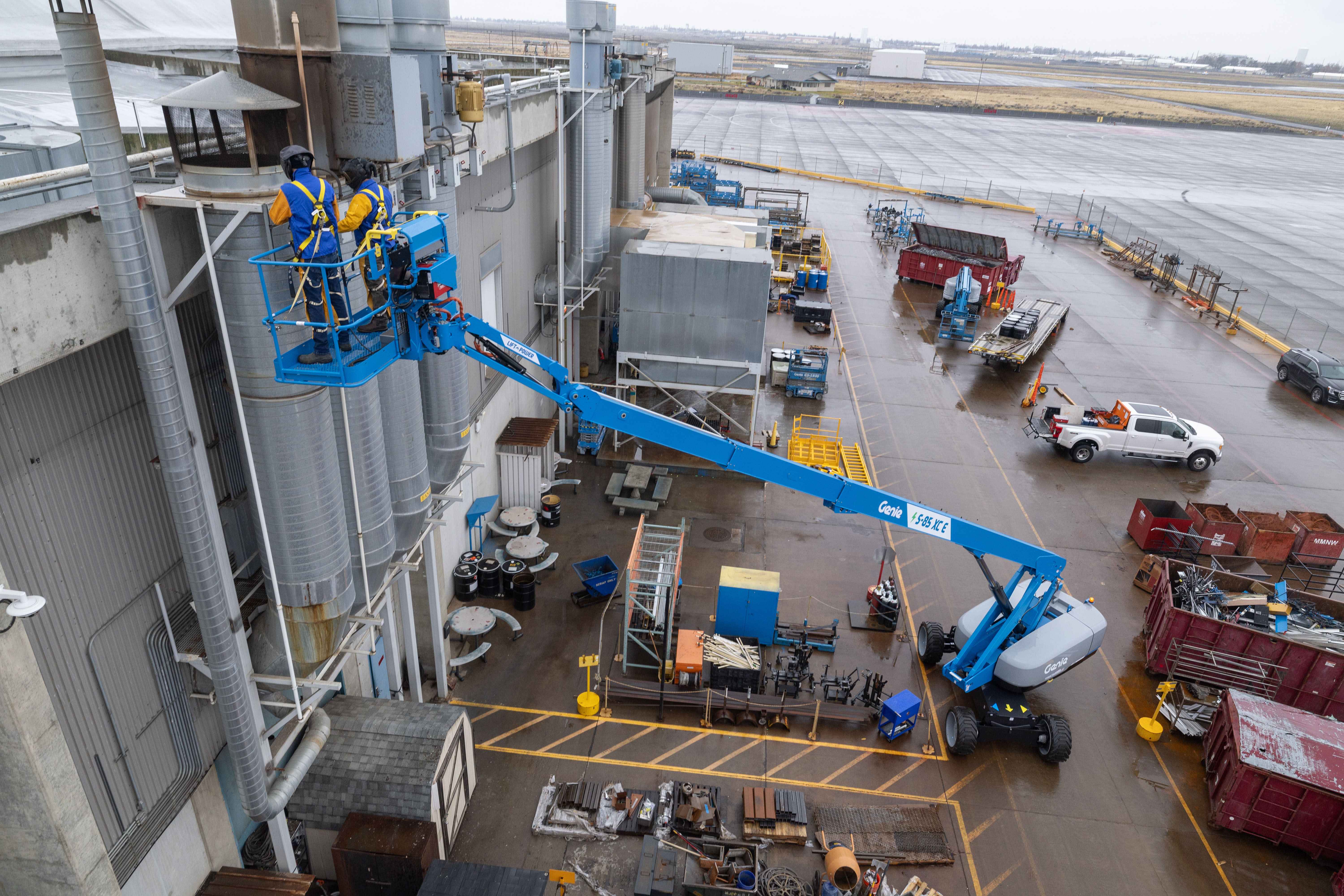 Genie’s New Boom Lifts Offer High Utilization and Easy Maintenance