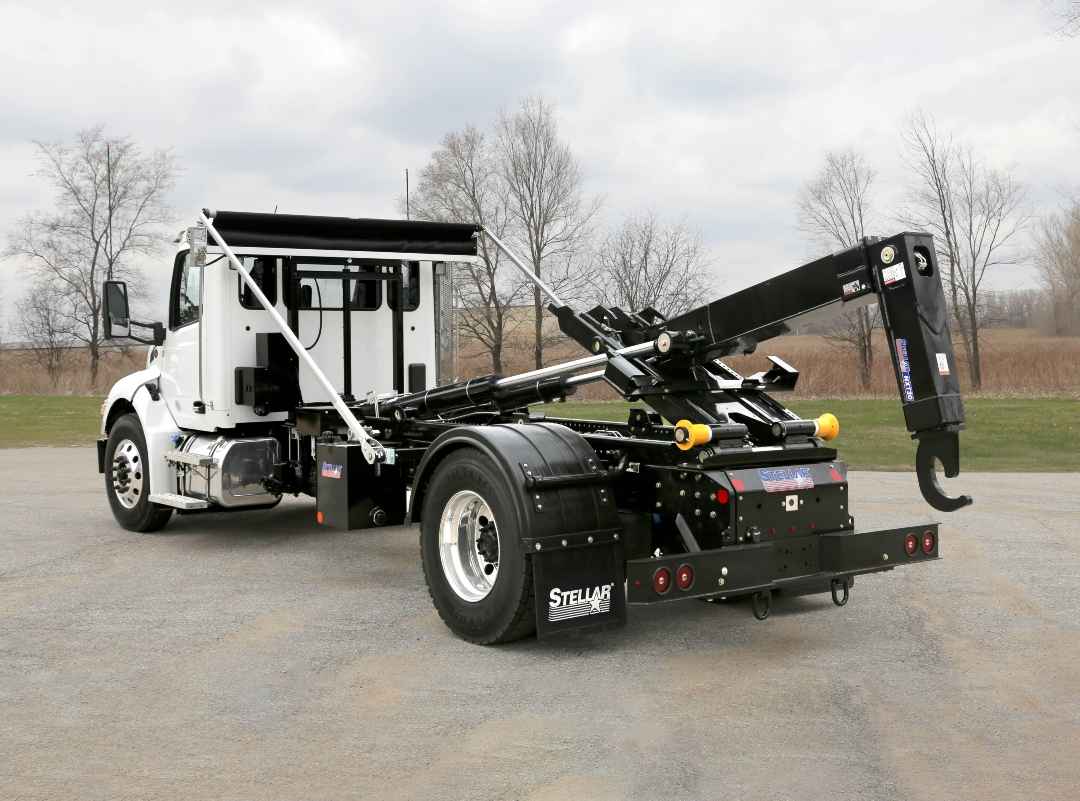 Stellar Expands Hooklift Lineup with NXT24 and NXT30 Models