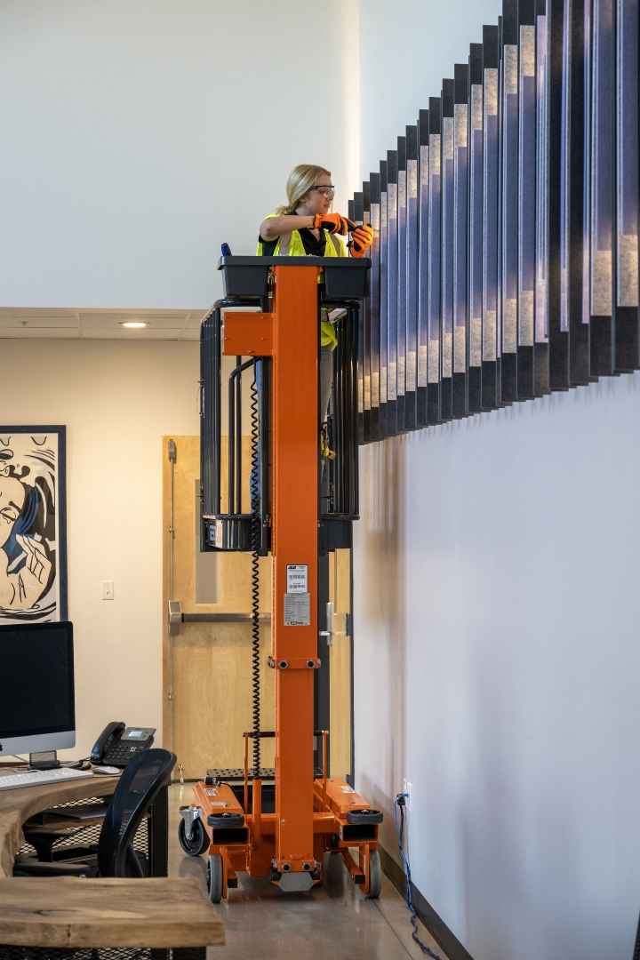 JLG 1230P