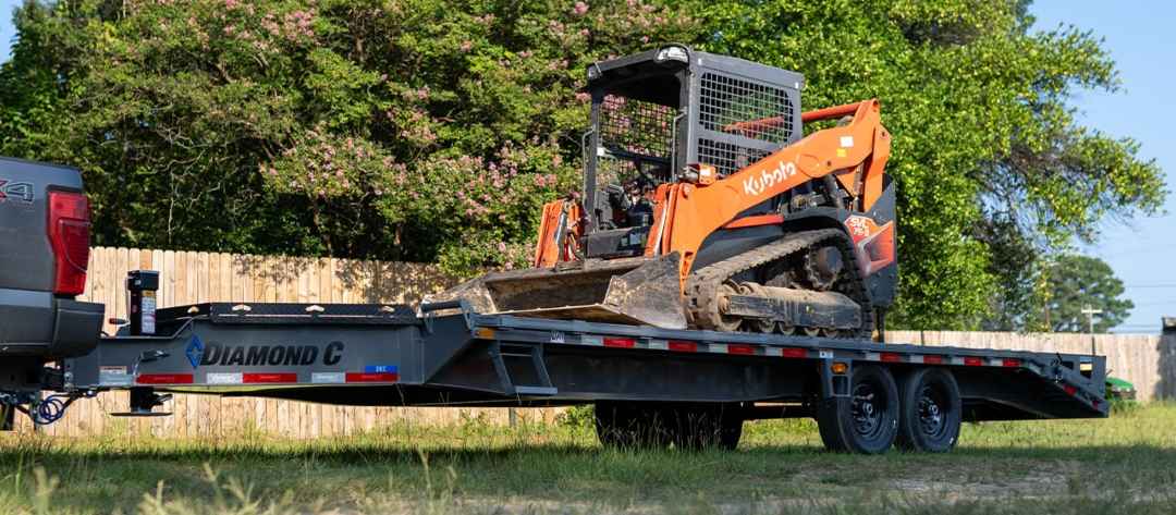  Heavy Duty Deck Over equipment trailer from Diamond C 