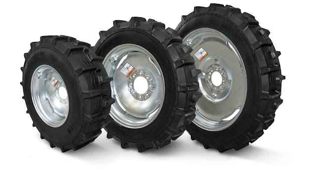 Lindsay’s non-directional radial tire