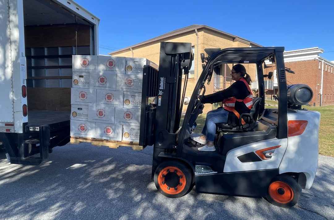 Bobcat and Salvation Army Partner for Disaster Response