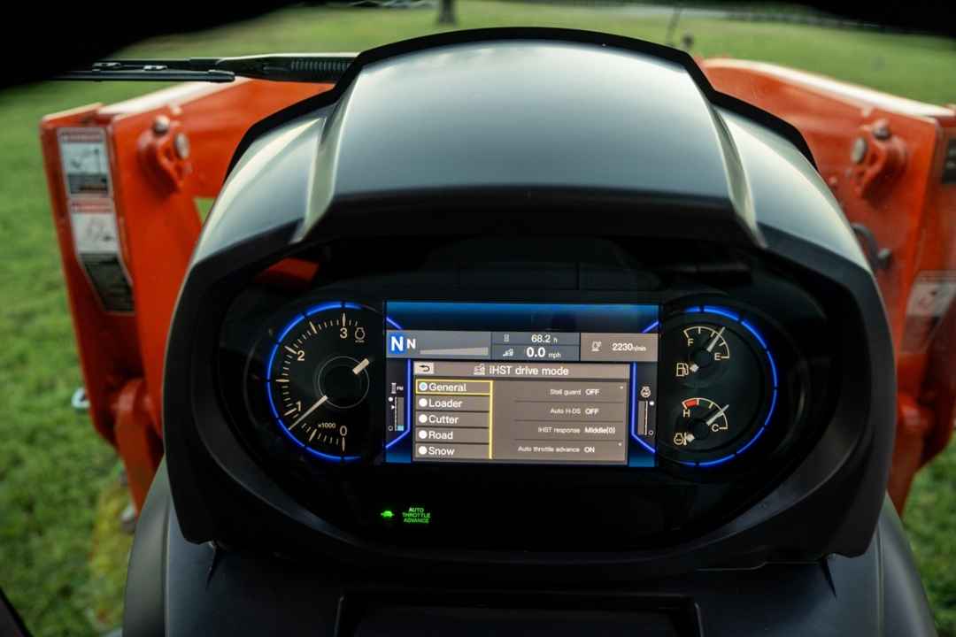 Kubota K-Connect Display