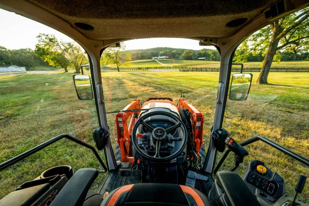 Kubota Grand L70 Cab Design