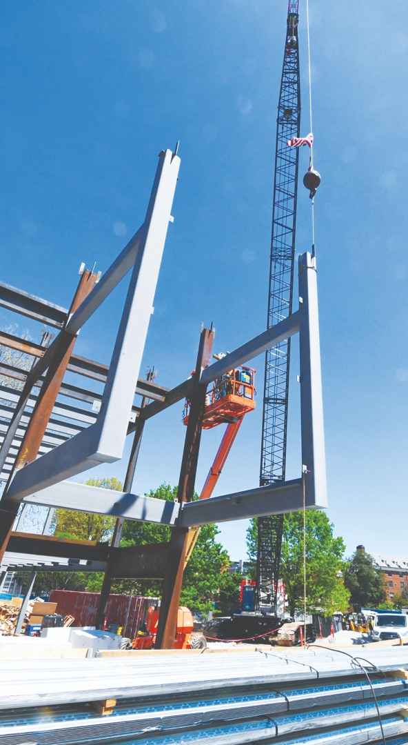 Link-Belt lattice boom crawler at University of Kentucky