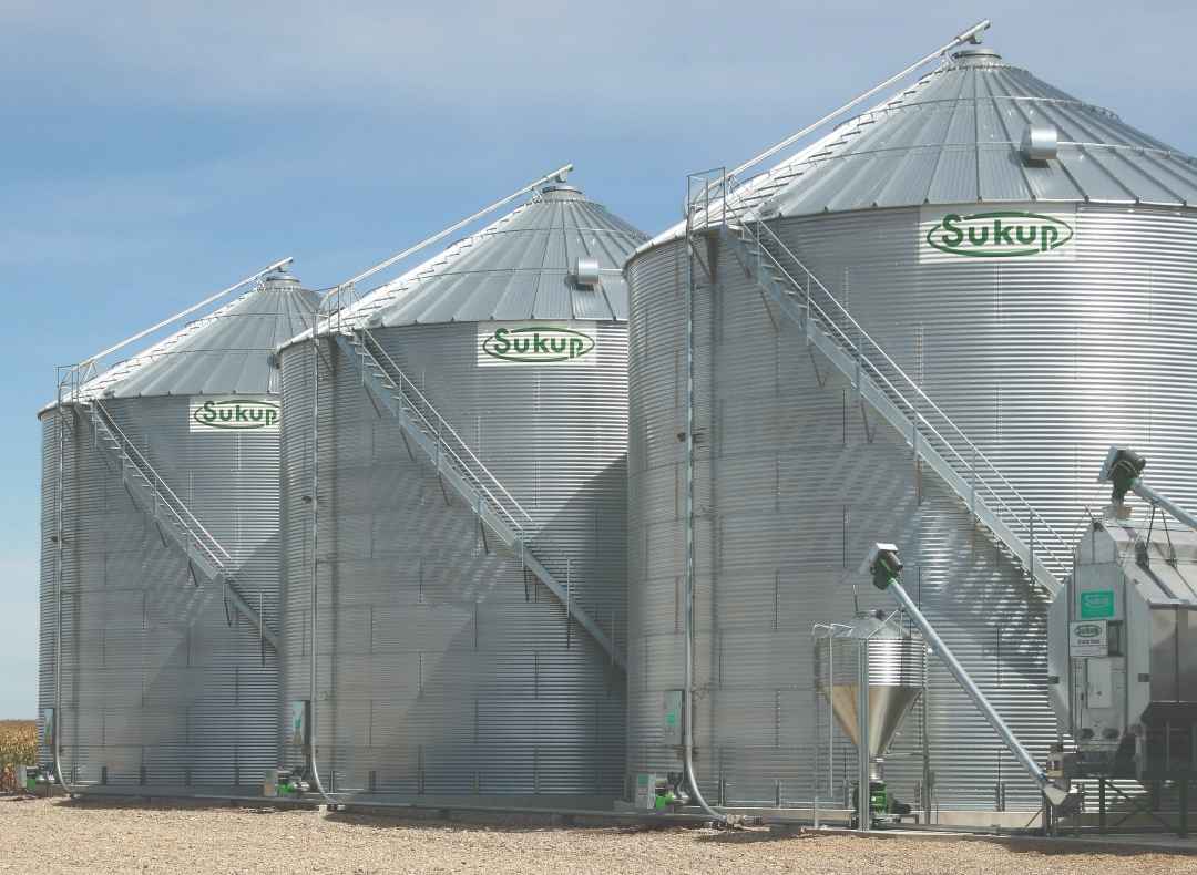Sukup farm bins