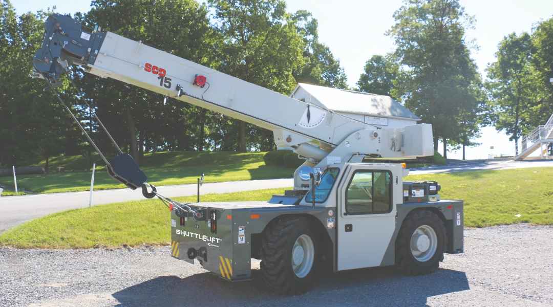 Grove and Shuttlelift carry-deck crane