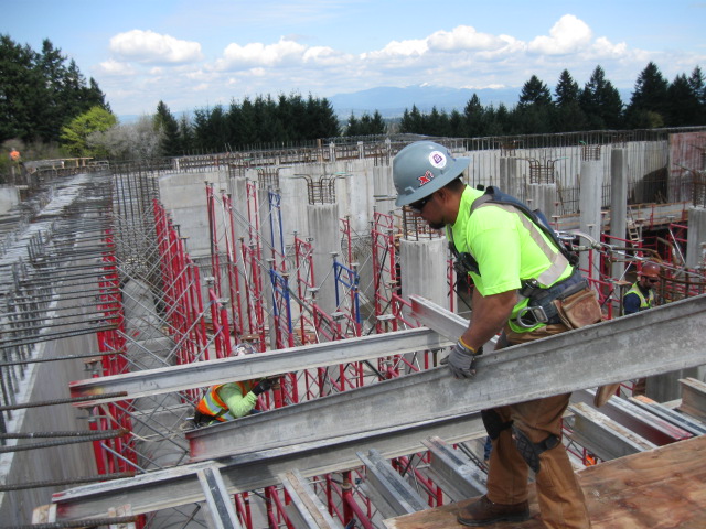 12,000 Shoring Frames and Beams Get the Job Done on Reservoir Project