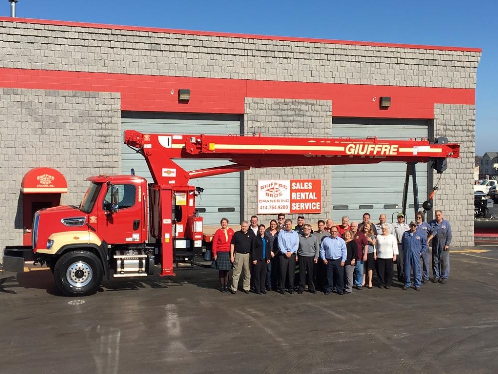 Giuffre Bros Cranes Celebrates Major Milestone Wtih Delivery of 5,000th Unit 