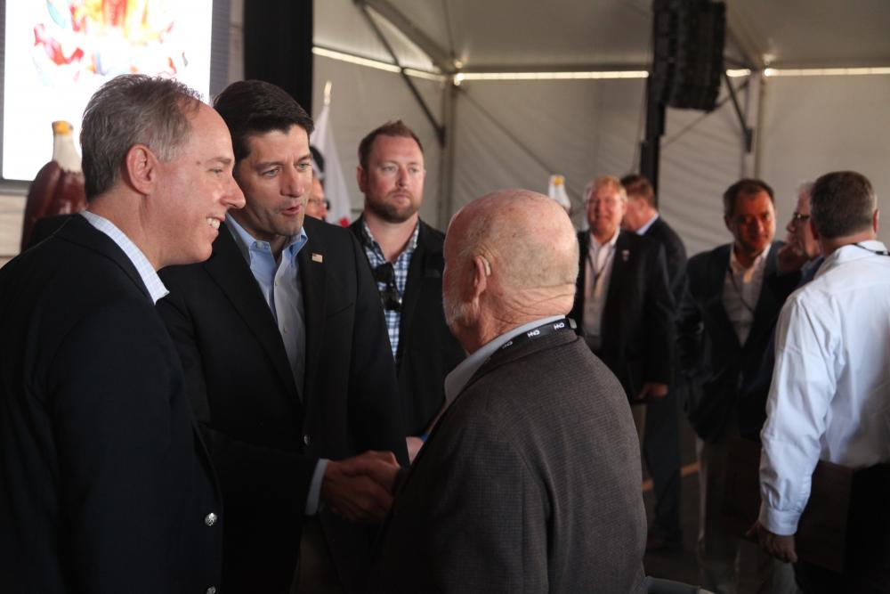 CASE Celebrates Company’s 175th Birthday with Employees, Dignitaries and Case Family Members