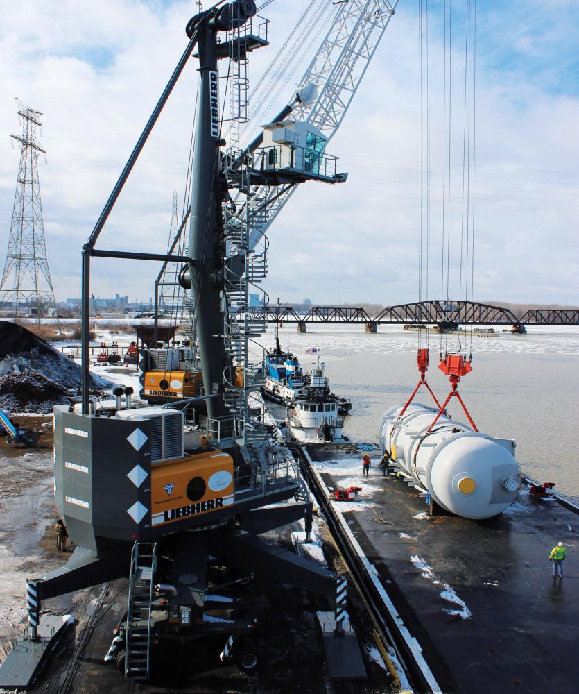 2014 good year for Liebherr mobile harbour cranes