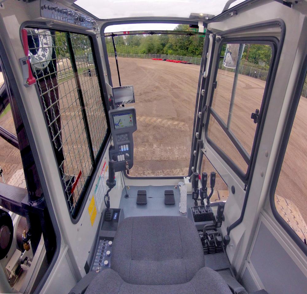 Next-Generation Crawler Crane Introduced by Link-Belt