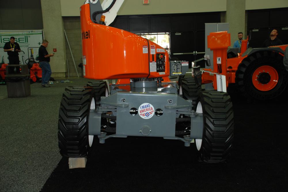 Snorkel Highlights Boom Lift with Utility Package