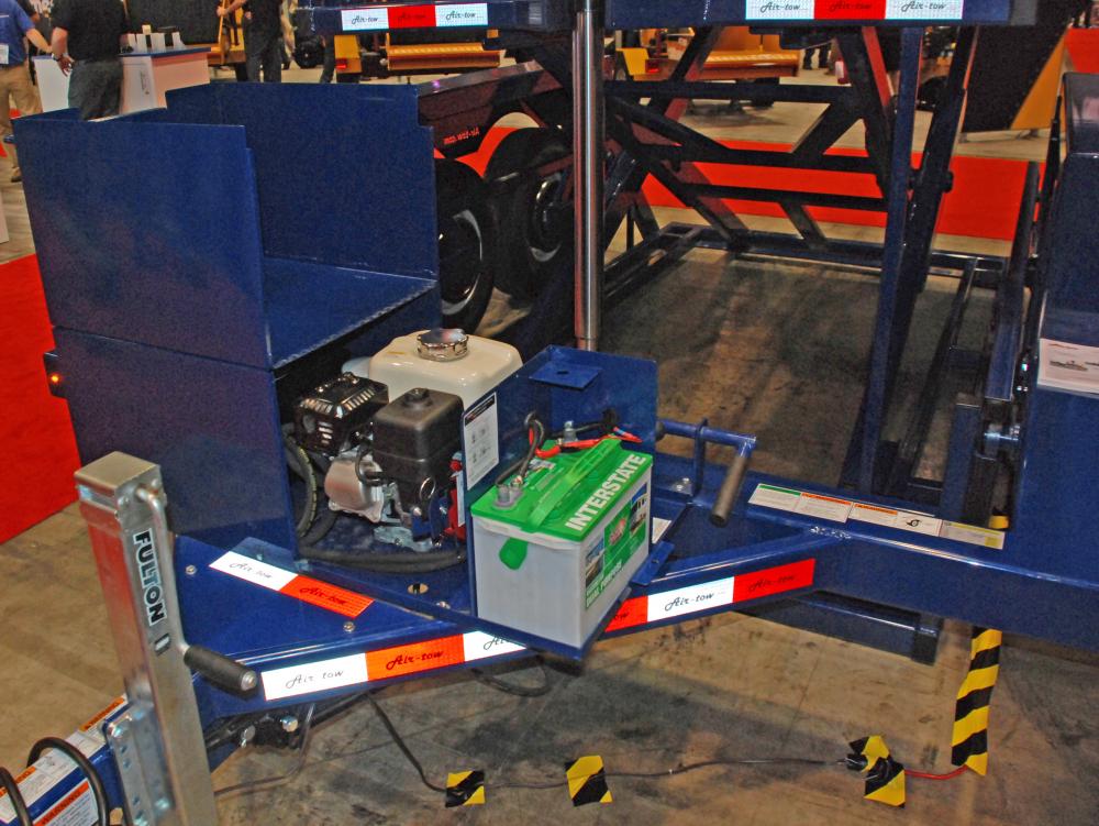 New Air-Tow Trailer Can Unload at Dock Height