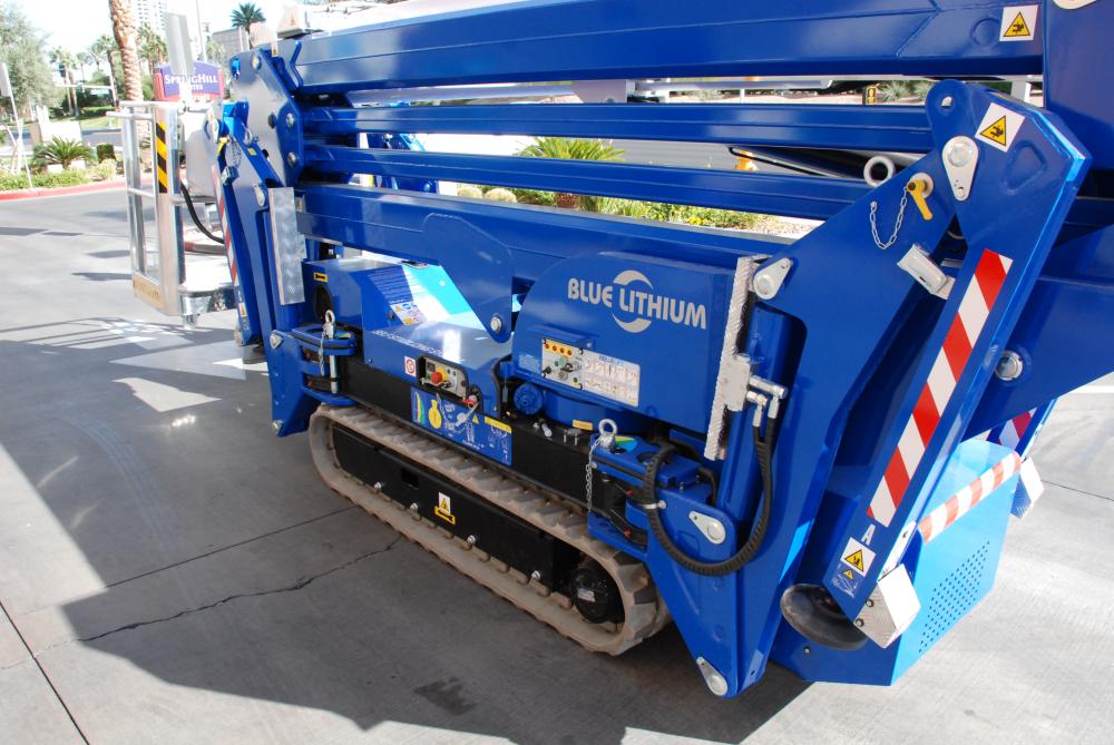 BlueLift B72 Packs Reach and Features in Compact Chassis