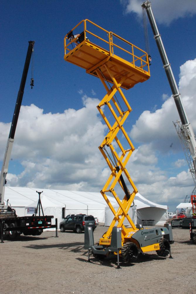 Lift and Access Showcase Breaks New Ground