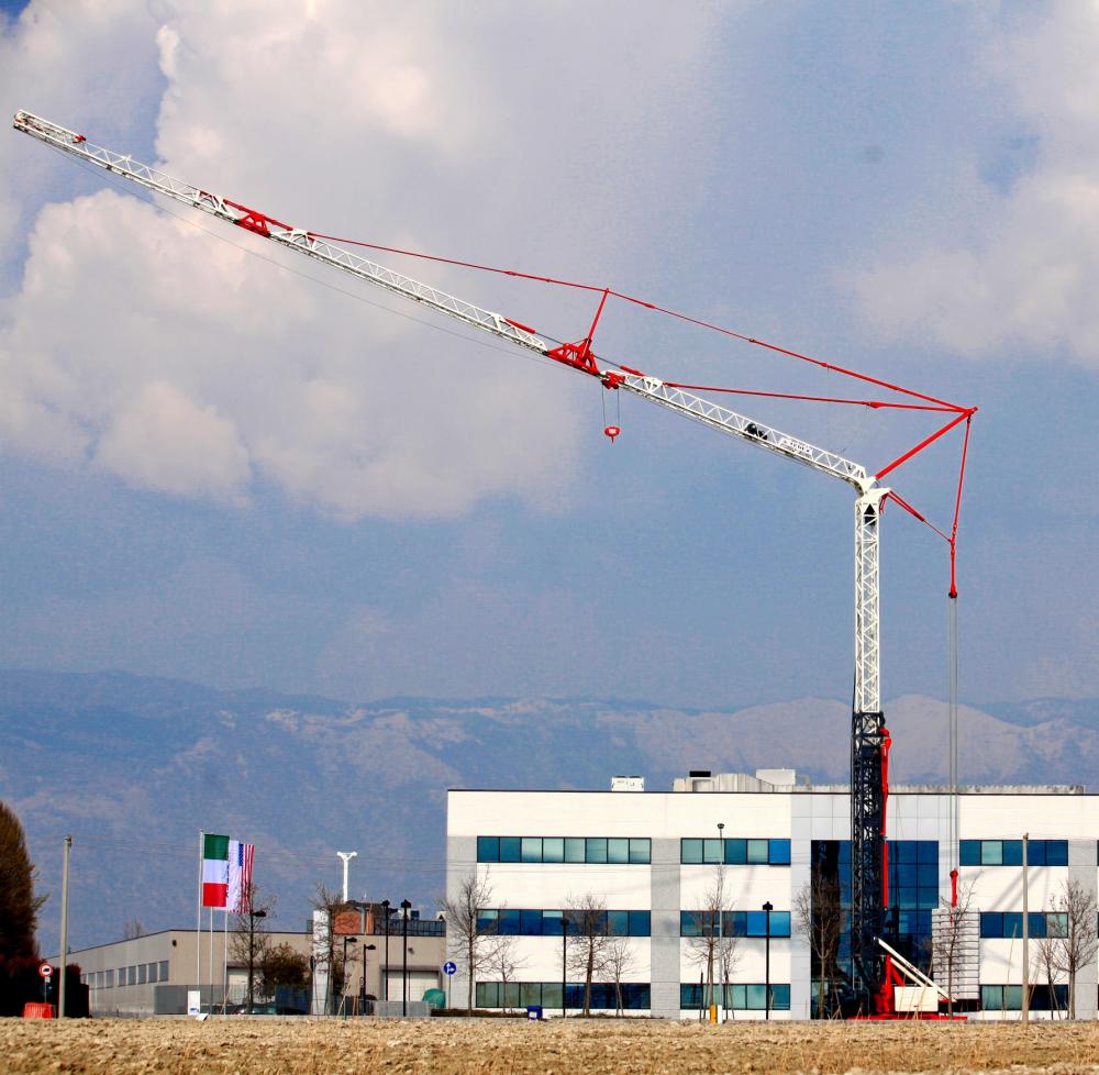 Terex to Offer New Self-Erecting Crane in North America