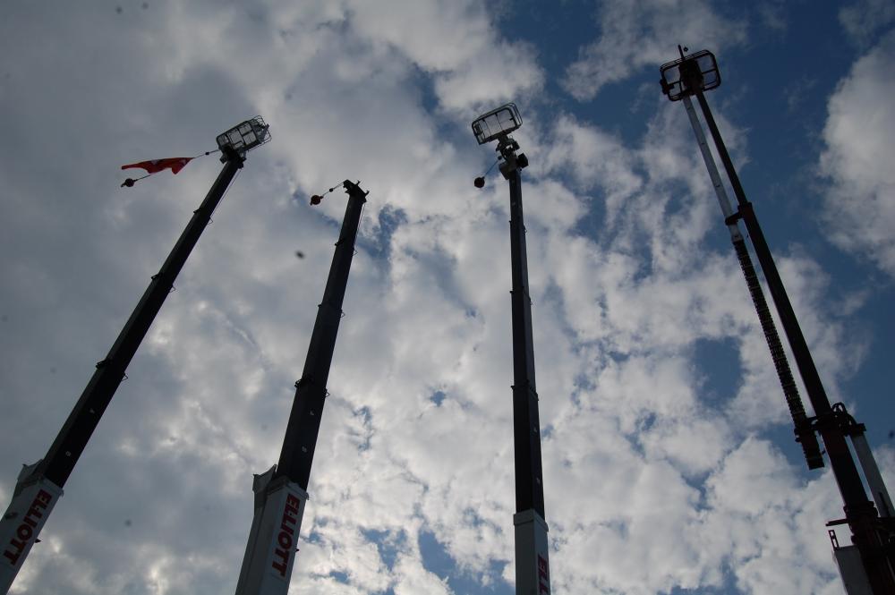Elliott Displays Tallest Aerial Lift Offering at ICUEE