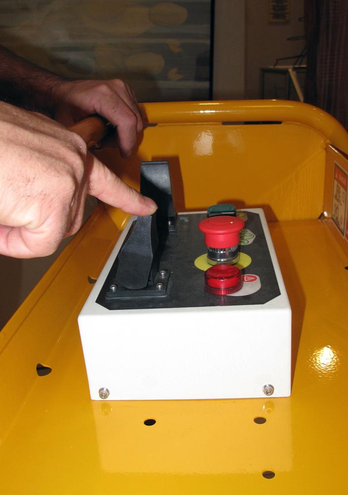 Product Review: Haulotte Star 22 J Mast Boom Lift