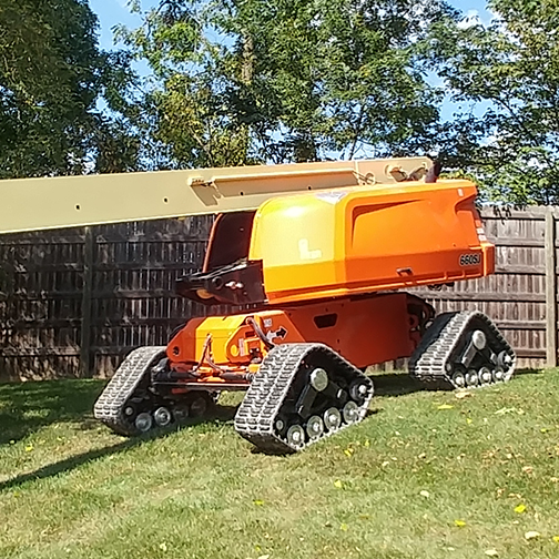 JLG Now Offers Quad Tracks for Its 600S and 660SJ Boom Lifts