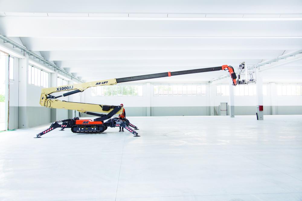 JLG Completes Acquisition of Hinowa