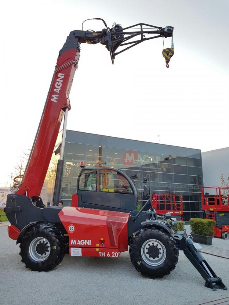 Magni Unveils 63-ft. Telehandler Designed for U.S. Market