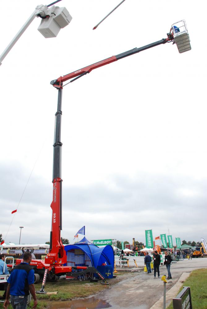 ICUEE Exhibits Chock Full of New and Updated Equipment