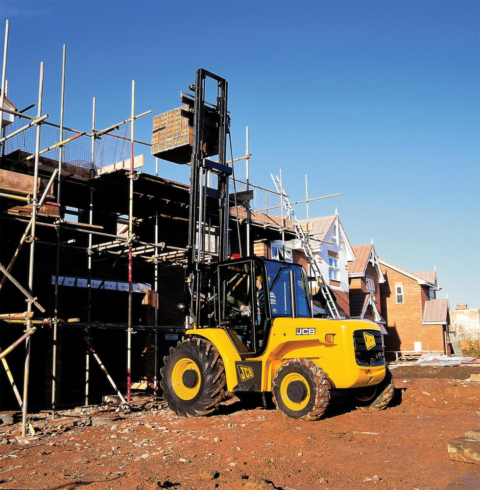 JCB Upgrades RT Forklifts with Tier 4 Final Engine, 38% Faster Operation 