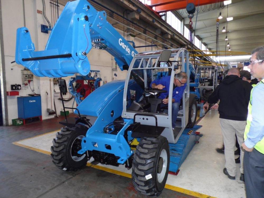 First Updated Genie GTH-5519 Telehandler Rolls Off Production Line