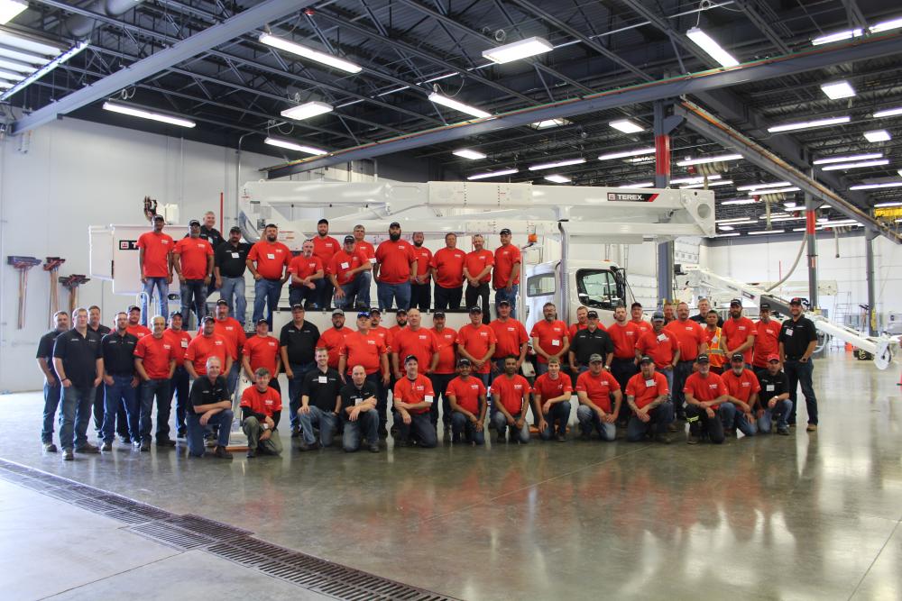 Technicians Troubleshoot, Perform Maintenance at Terex Utilities Service School