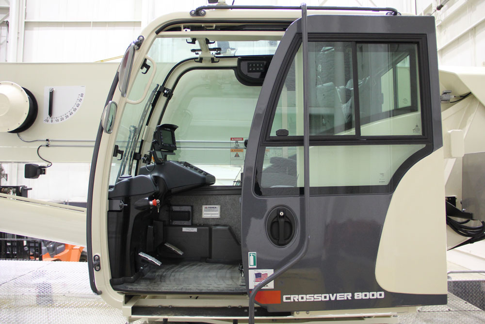 Terex Crossover 8000 Boom Truck Debuts at ConExpo